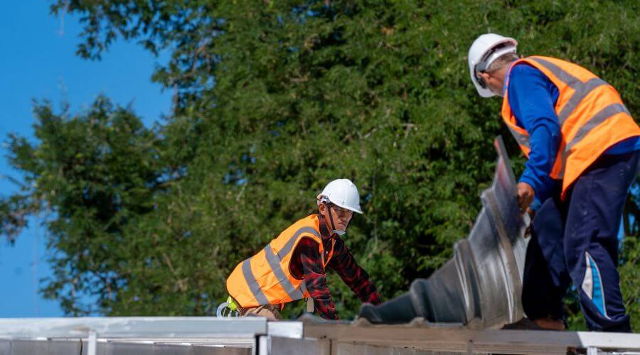 Professional residential roofers in Donnelsville, OH